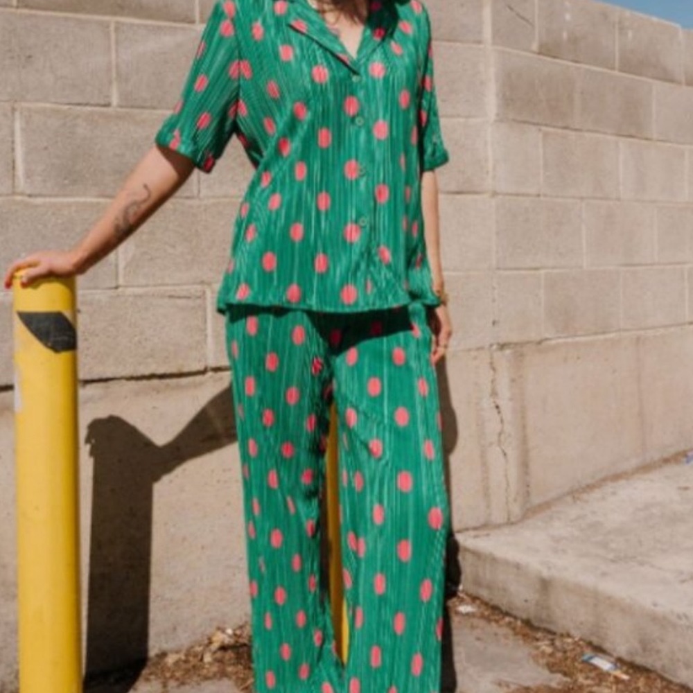 Dressed in Lala Green and Pink Polka Dot Plisse pant Set size small NWT
